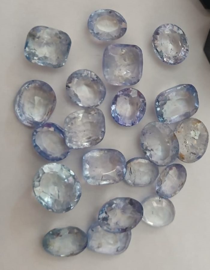Blue saphire(नीलम )Gemstone